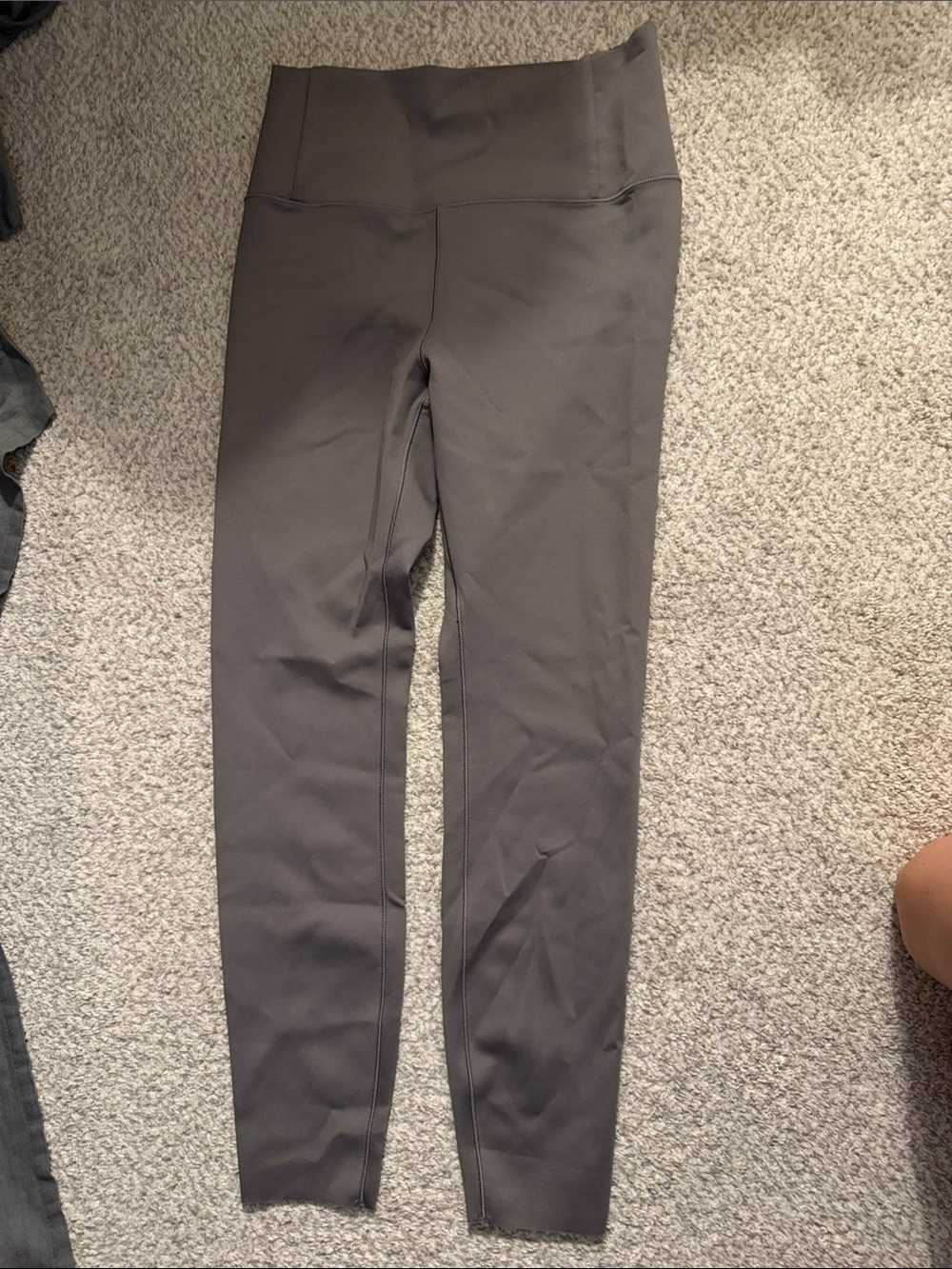 Vuori Evolve 7/8 Leggings MEDIUM - Picture 4 of 6